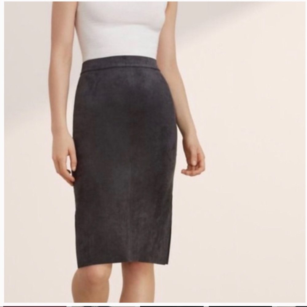 Black Wilfred Free (Aritzia) Faux Suede Pencil Skirt